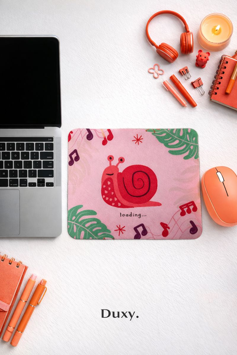 Sevimli Salyangoz Desenli Kauçuk Kaymaz Tabanlı Mouse Pad – 22x18 cm - Yumuşak Kumaş Yüzey
