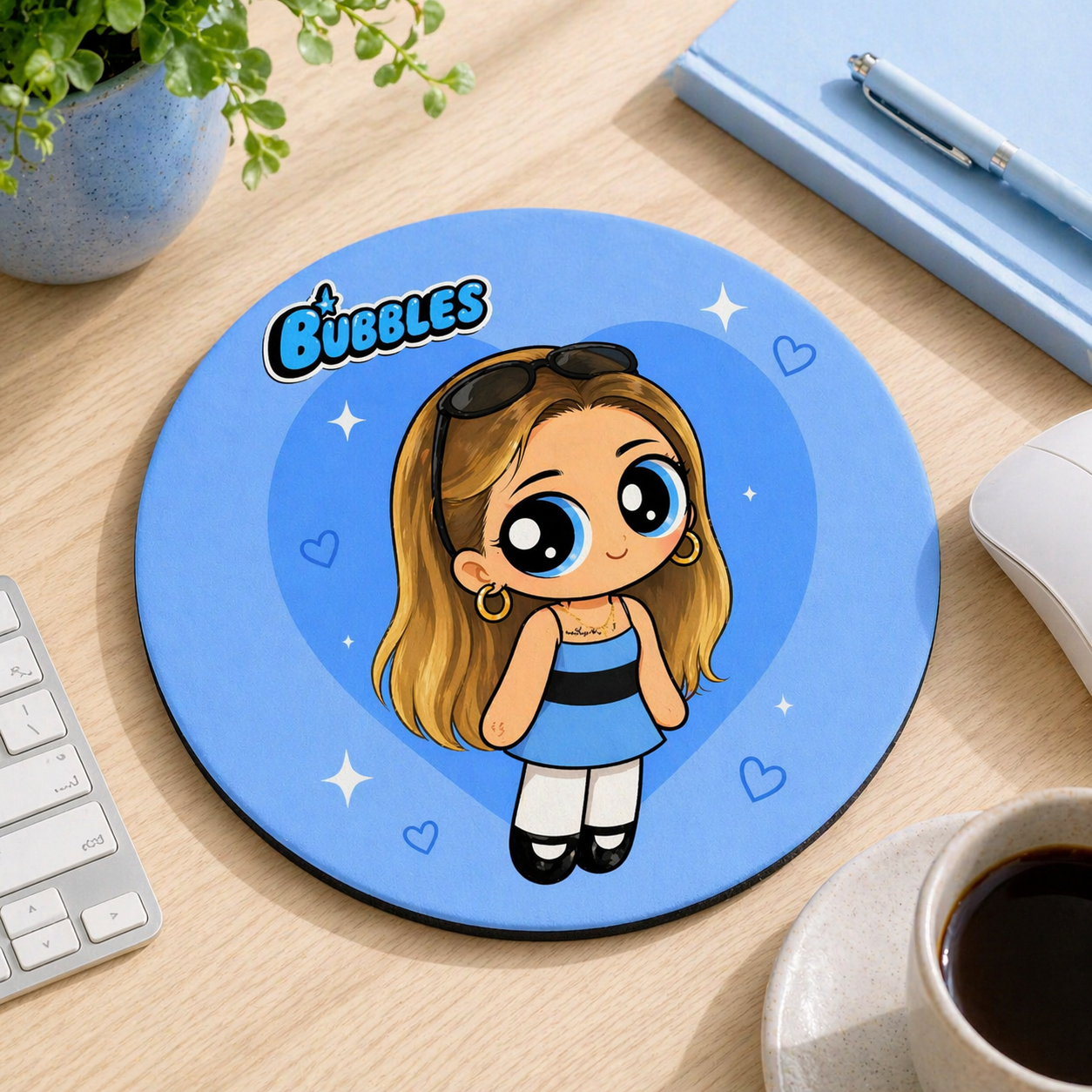 Kişiye Özel 3’lü Kupa & Mouse Pad Seti – Fotoğraftan Çizim – Arkadaş Grubuna Özel Hediye Seti
