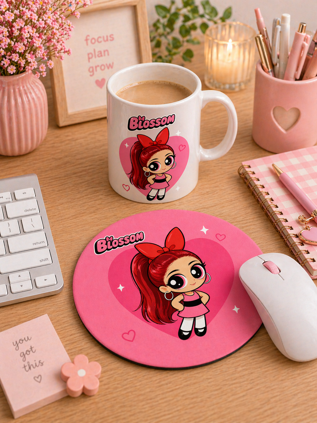 Kişiye Özel Kupa & Mouse Pad Seti – Fotoğraftan Çizim – Özel Tasarım Hediye Seti