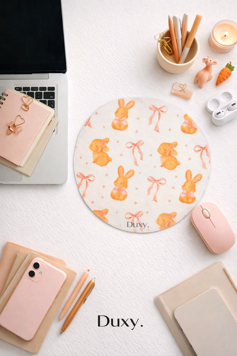 Sevimli Tavşan Desenli Kauçuk Kaymaz Tabanlı Mouse Pad – 19 cm - Yumuşak Kumaş Yüzey